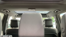 Land Rover Discovery 3.0 D300 R-Dynamic SE 5dr Auto Diesel Station Wagon
